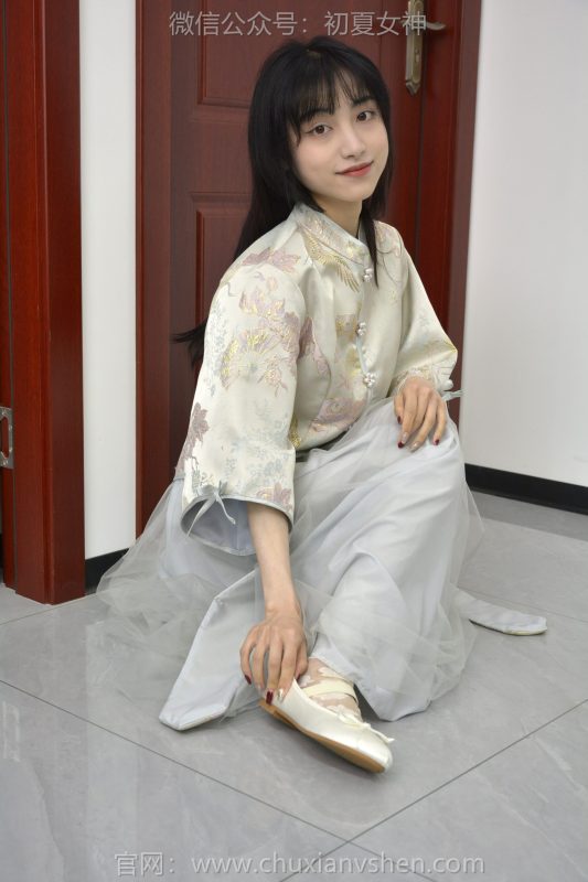 初夏女神 NO.163 柒柒 最美伴娘[140P/1V/4.94GB]-無料攝影圈