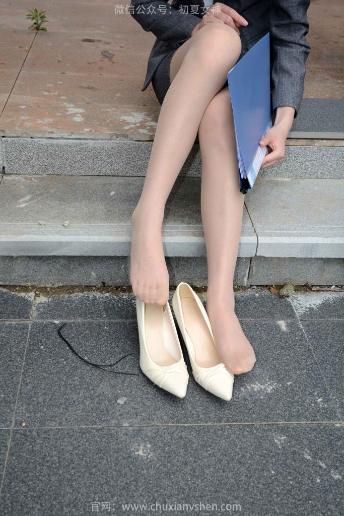 初夏女神 NO.197 安妮 放學(xué)時(shí)刻[110P/1V/4.02GB]插圖1