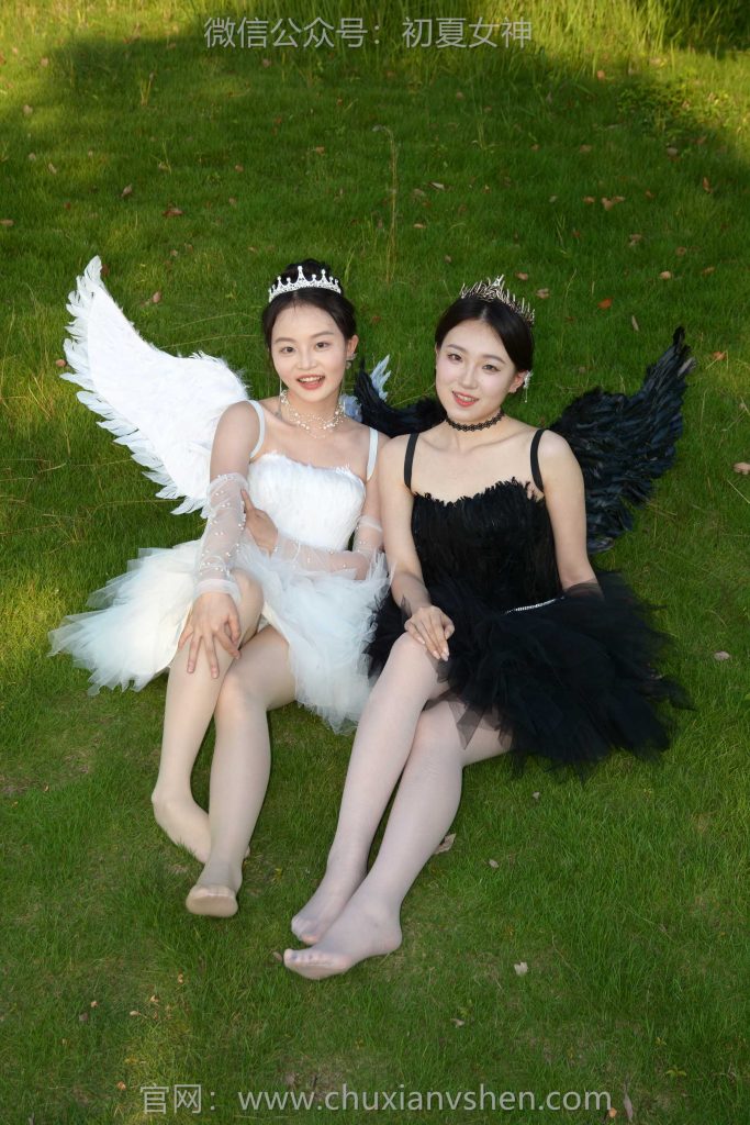 初夏女神 NO.222 雙雙、環(huán)環(huán) 黑白天使[140P/1V/6.10GB]插圖3