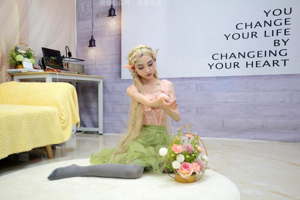 初夏女神 NO.240 柒柒 精靈之光[90P/1V/5.21GB]插圖1