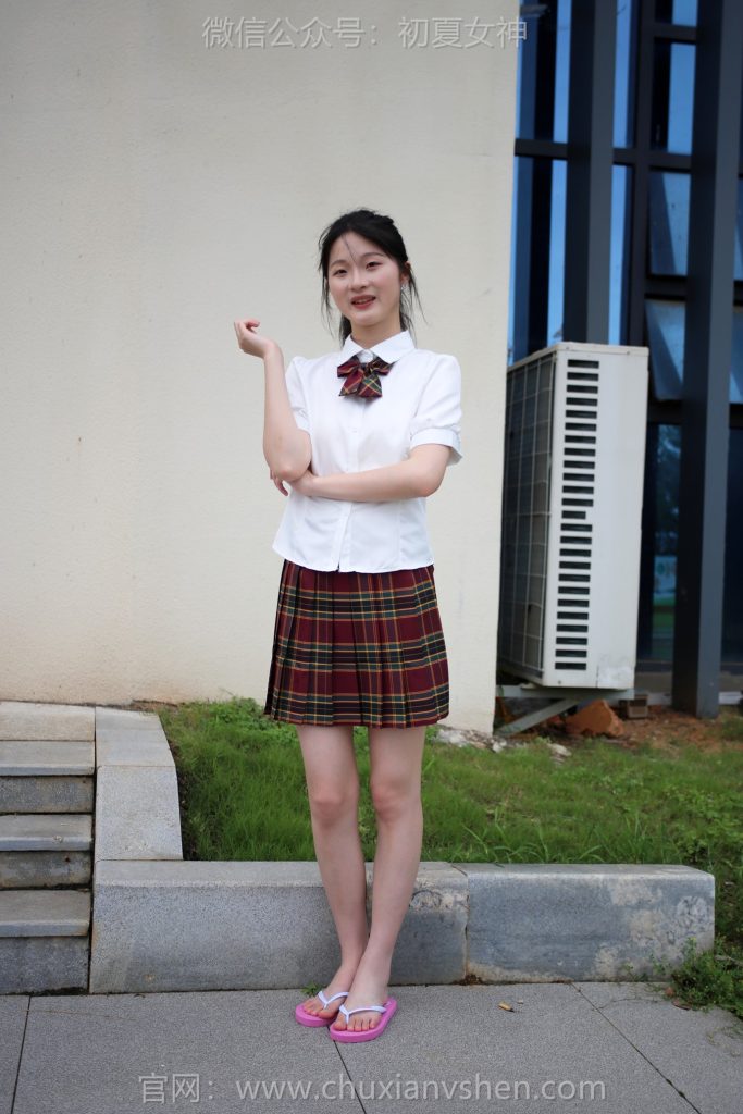 初夏女神 NO.246 安妮 JK人字拖[130P/1V/4.98GB]插圖