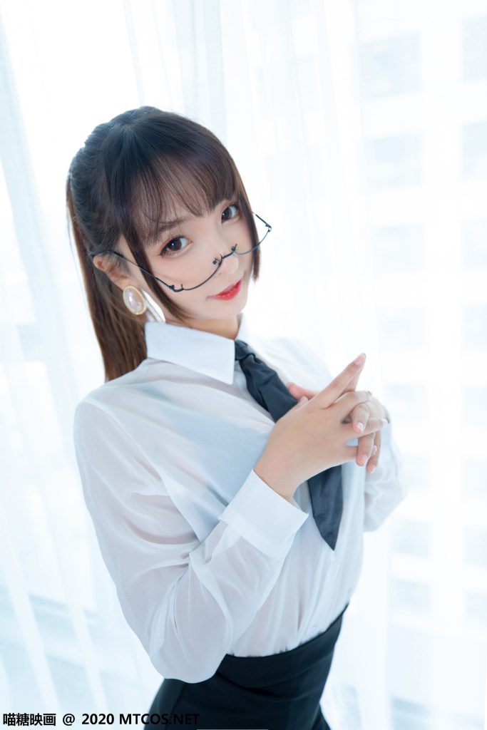 [喵糖映畫]VOL.202 OL黑絲制服裙 [70P/191MB]插圖1