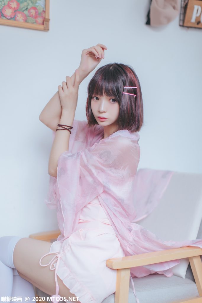 喵糖映畫 VOL.250 粉色披紗白絲少女 [20P/278MB]插圖3