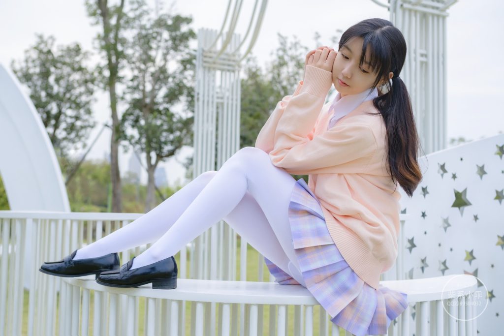 柴系小乖(稚乖畫冊) NO.002 – 頹廢[73P/596MB]插圖1