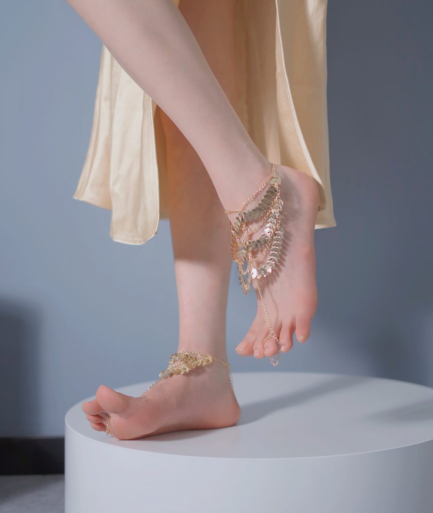 禪院熏 001 金色禮服 jio鏈 [32P/212MB]插圖3