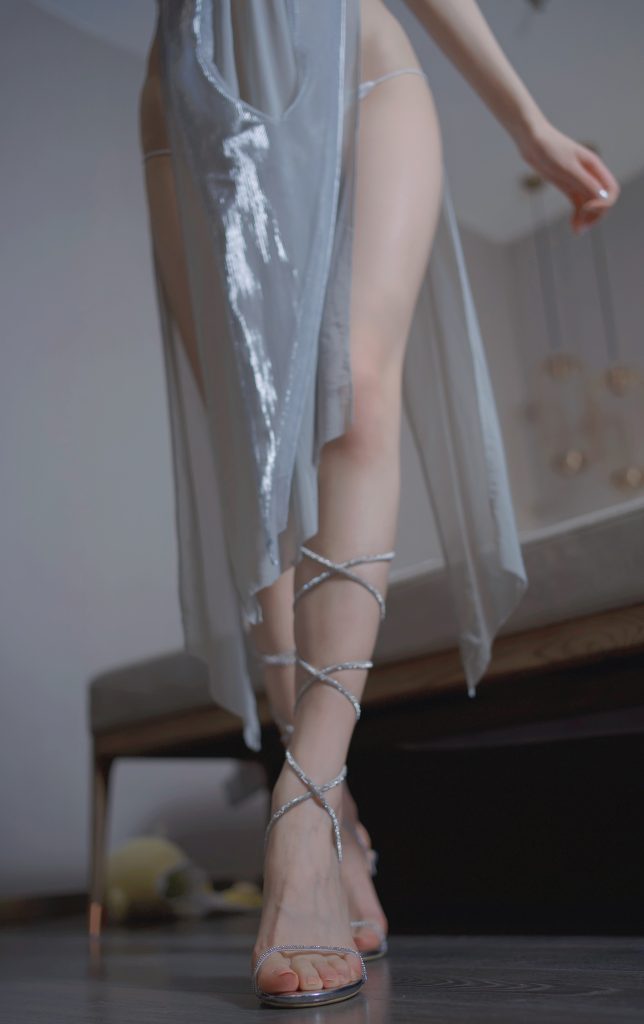 禪院熏 NO.020 – 銀色禮服[25P/188MB]插圖