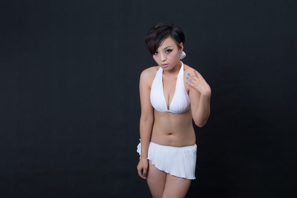 [大名模網(wǎng)]2015 第8期 女神牛妞房大片[100+10P/753MB]插圖2