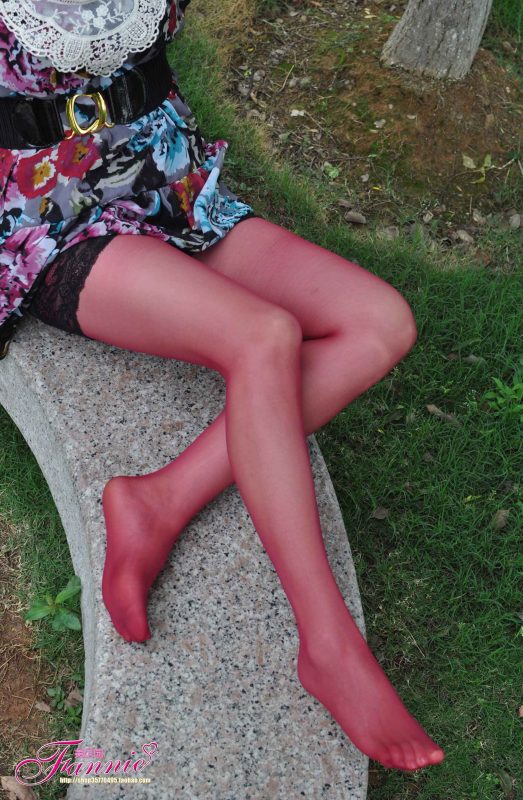 Fannie芬妮每足園 No.427 絲魅 彩絲 紅色[54P/187MB]-無(wú)料攝影圈