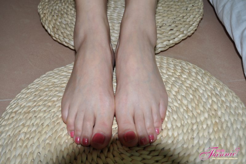 Fannie芬妮每足園 No.532 炫動(dòng)夏日 草墊[69P/183MB]-無料攝影圈