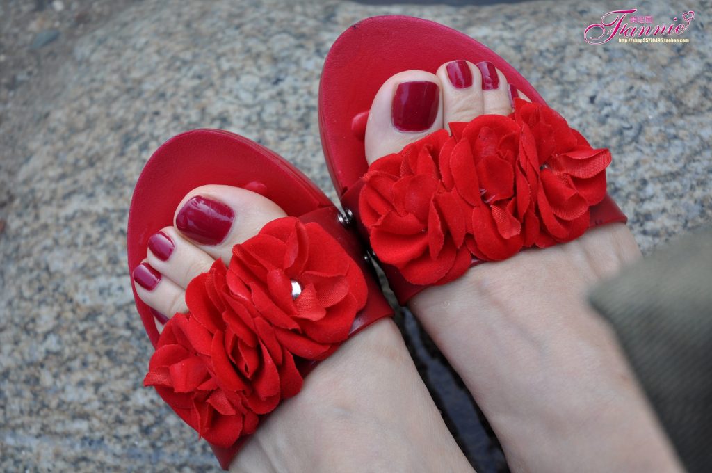 Fannie芬妮每足園 No.538 陽光下的水舞[39P/124MB]插圖2