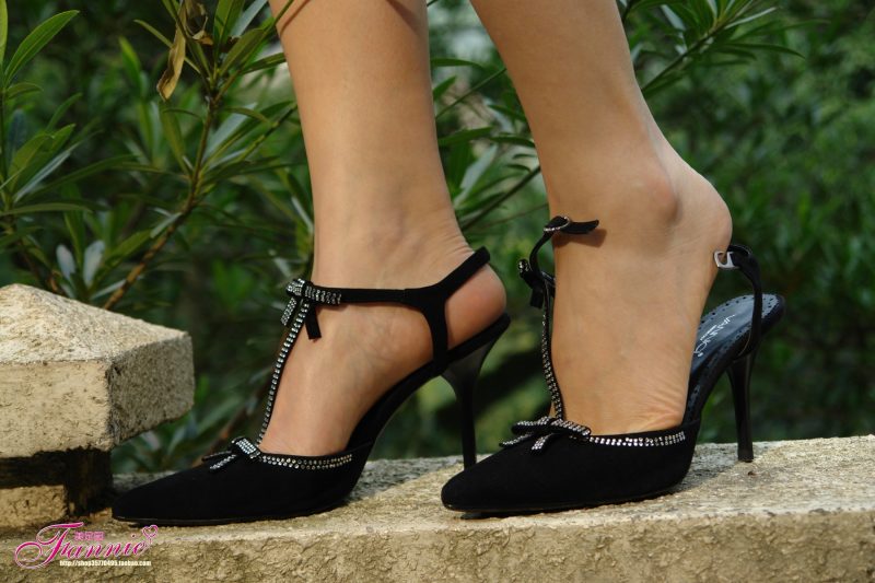 Fannie芬妮每足園 No.546 搖曳清輝 絲族高跟[42P/116MB]-無料攝影圈