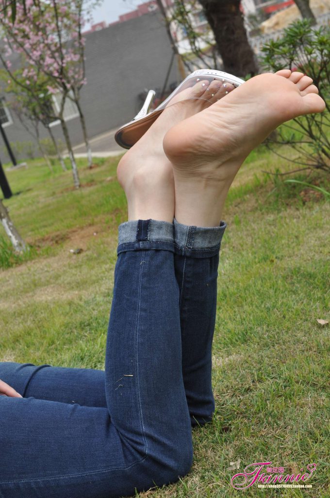 Fannie芬妮每足園 No.553 野草閑花蓬春生 透明涼拖[68P/206MB]插圖