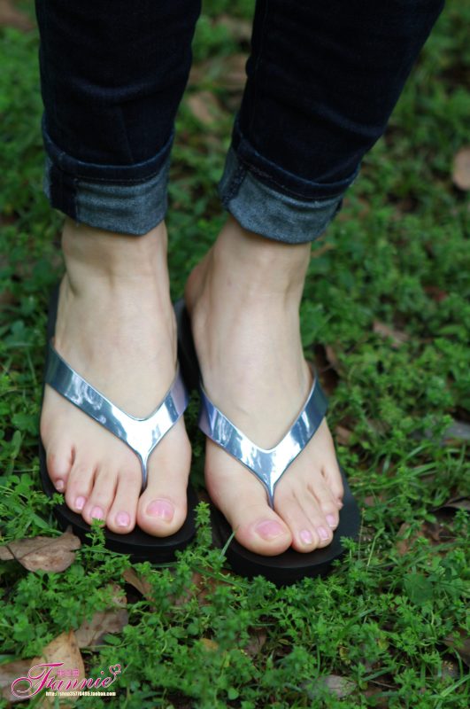 Fannie芬妮每足園 No.594 在水一方6[49P/147MB]-無料攝影圈