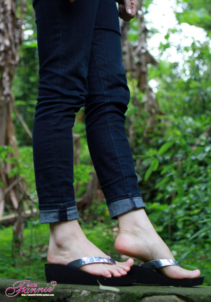 Fannie芬妮每足園 No.594 在水一方6[49P/147MB]插圖3