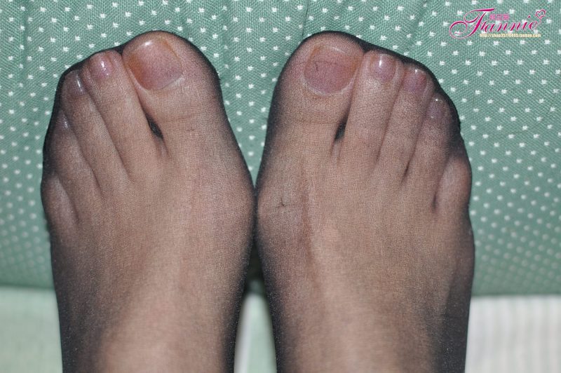 Fannie芬妮每足園 No.621 足下風情 高跟絲族3[54P/143MB]-無料攝影圈