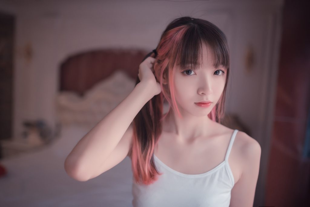 喵糖映畫 VOL.266 粉色夏日 性感吊帶 [50P/218MB]插圖2