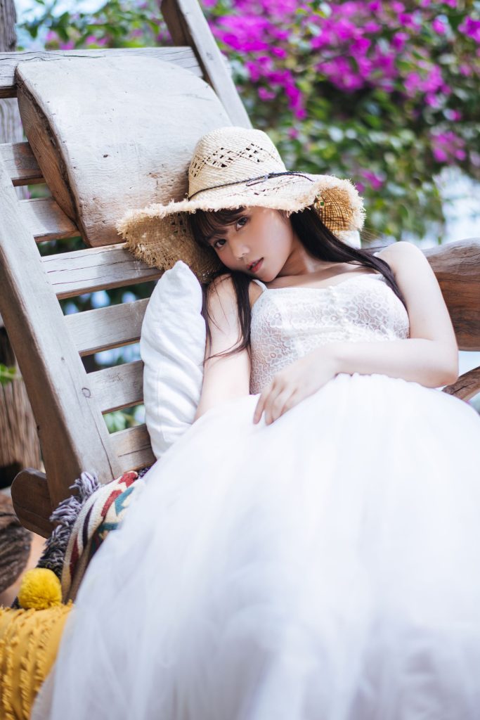 [喵糖映畫(huà)]VOL.305 靜夏白裙 [34P/719MB]插圖2