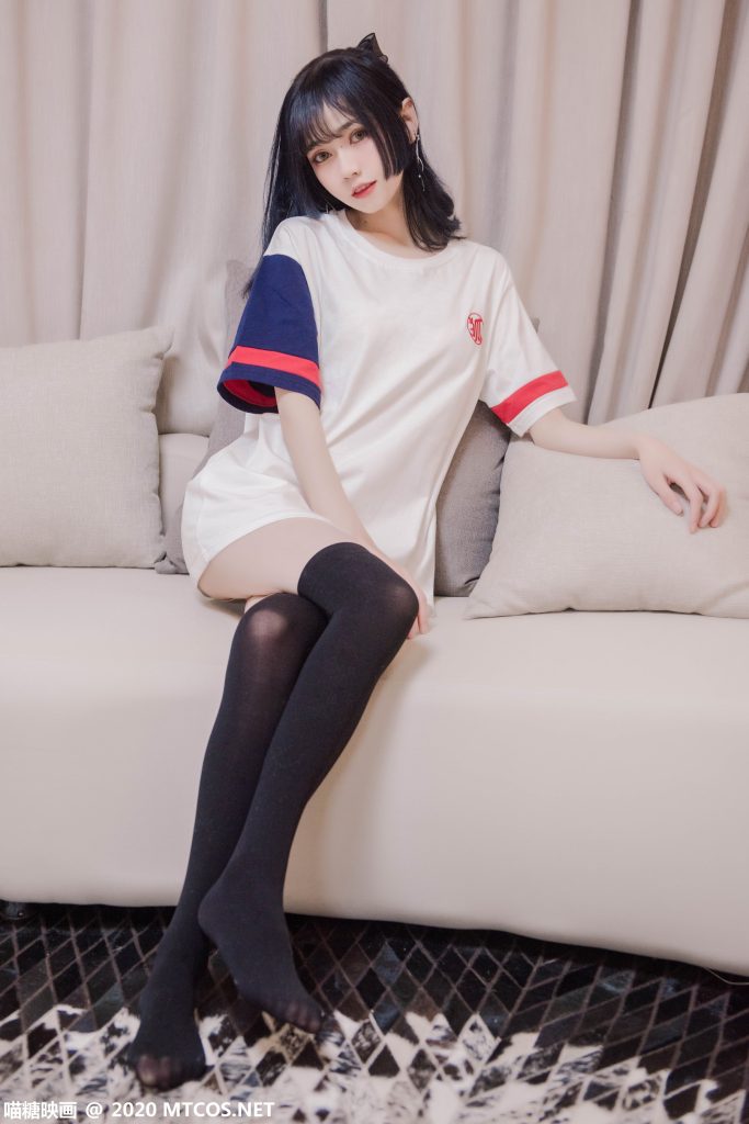 [喵糖映畫(huà)]VOL.331 居家黑絲妙齡少女 [20P/226MB]插圖