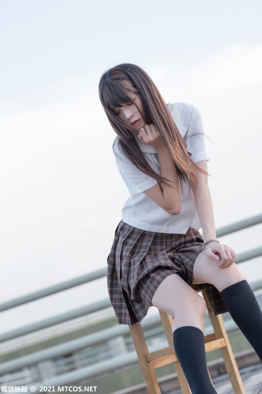 [喵糖映畫]VOL.375 憂郁少女 [34P/358MB]-無料攝影圈