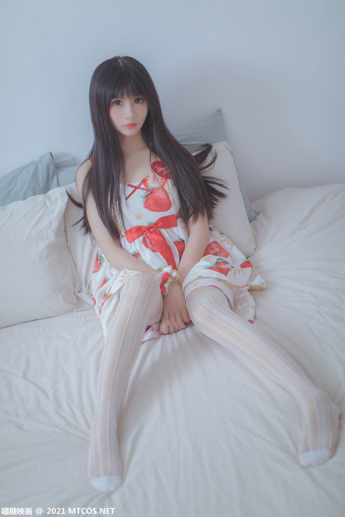 [喵糖映畫]VOL.407 草莓小裙子 [40P/366MB]插圖2