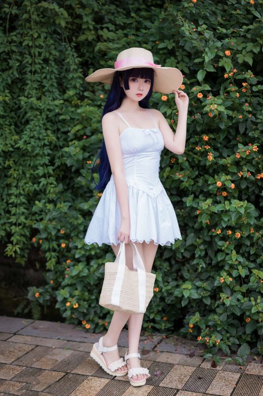 [喵糖映畫]VOL.414 花園白裙 [37P/402MB]-無料攝影圈