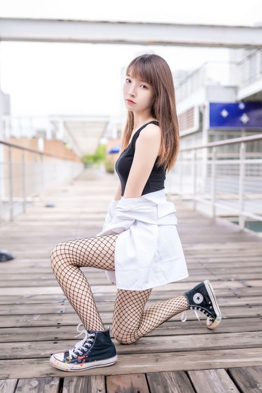 [喵糖映畫]VOL.422 網(wǎng)襪少女[50P/280MB]-無料攝影圈