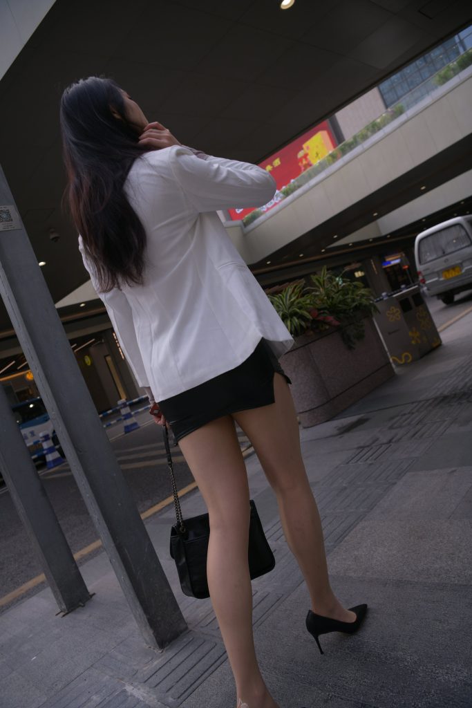 精選街拍 No.272 那個(gè)女人 4 [106P/83M]插圖3