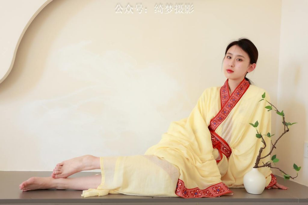 綺夢攝影 2024.09.10 NO.021 yaya 珍藏?zé)o修無水印版[624P/2V/14.8GB]插圖2