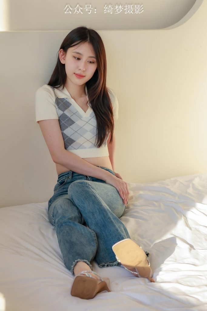 綺夢(mèng)攝影 2024.09.16 NO.024 yaya 珍藏?zé)o修無水印版[609P/2V/10.2GB]插圖2