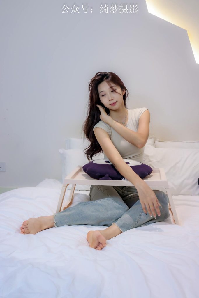 綺夢(mèng)攝影 2024.09.18 NO.026 秋月 珍藏?zé)o修無(wú)水印版[660P/2V/17.2GB]插圖