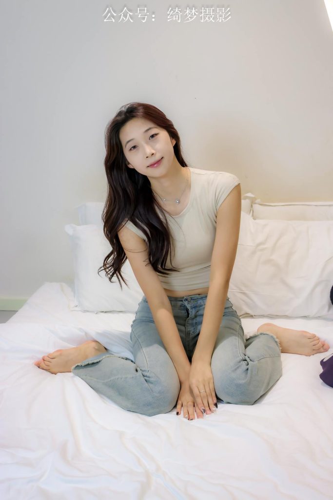 綺夢(mèng)攝影 2024.09.18 NO.026 秋月 珍藏?zé)o修無(wú)水印版[660P/2V/17.2GB]插圖3