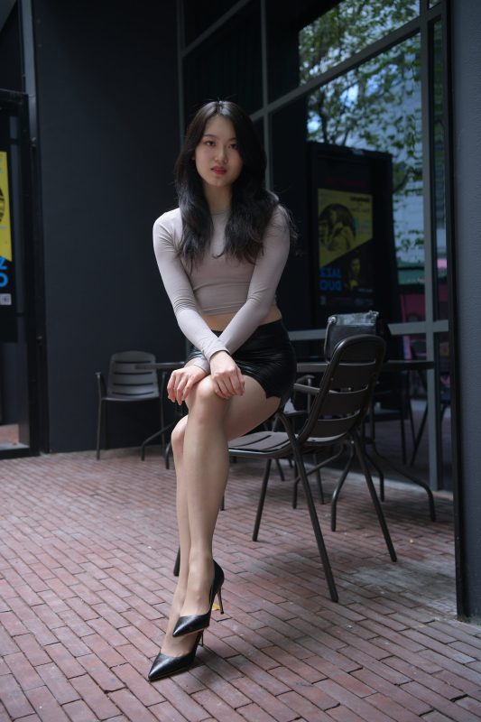 精選街拍 No.302 那個(gè)女人 13 [98P/77M]-無料攝影圈