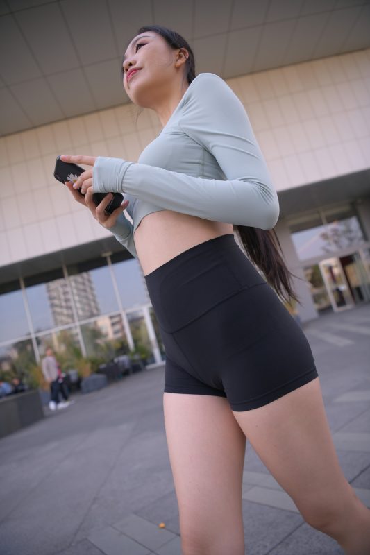 精選街拍 No.305 笑容燦爛的漂亮姑娘（五） [96P/121M]-無料攝影圈