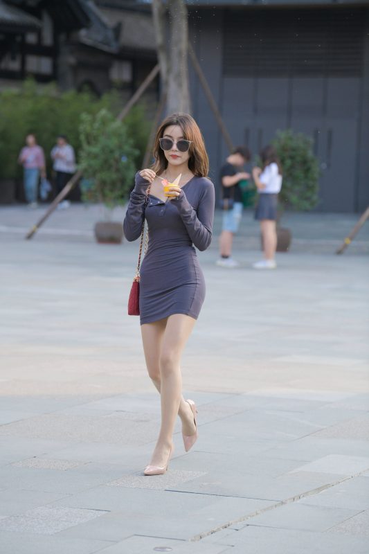 精選街拍 No.315 灰色連體包臀裙美女 2 [93P/56M]-無料攝影圈