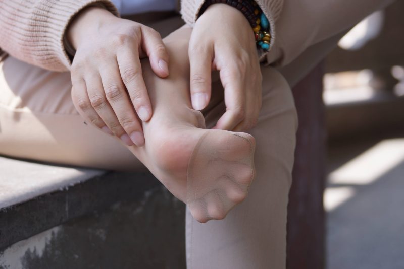 精選街拍 No.317 妹子對(duì)絲足的展示非常有感覺(jué) [77P/22M]-無(wú)料攝影圈