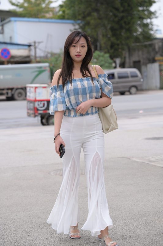 精選街拍 No.323 性感白褲圓潤(rùn)美臀氣質(zhì)少婦（一） [80P/93M]-無(wú)料攝影圈