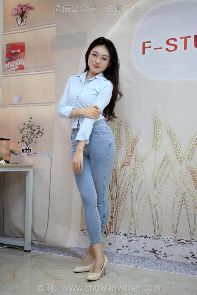 初夏女神 NO.281 環(huán)環(huán) 精致品味[100P/1V/3.67GB]插圖