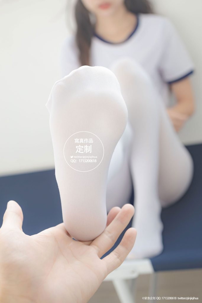 [緊急企劃]NO.004 出鏡妹子：一只喵喵梓 白絲體操運(yùn)動(dòng)員 [69P/1V/467M]插圖1