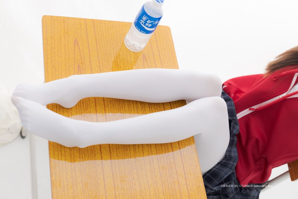 緊急企劃 NO.008 出境妹子：一只喵喵梓 [108P/1V/1.78G]插圖1