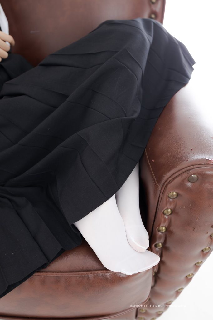 [緊急企劃]NO.011 出境妹子：一只喵喵梓 [108P/1V/1.42G]插圖3