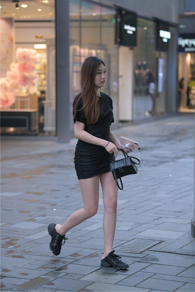 精選街拍 No.367 黑色包臀裙美眉 [61P/37M]插圖