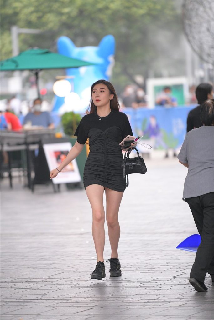 精選街拍 No.367 黑色包臀裙美眉 [61P/37M]插圖1