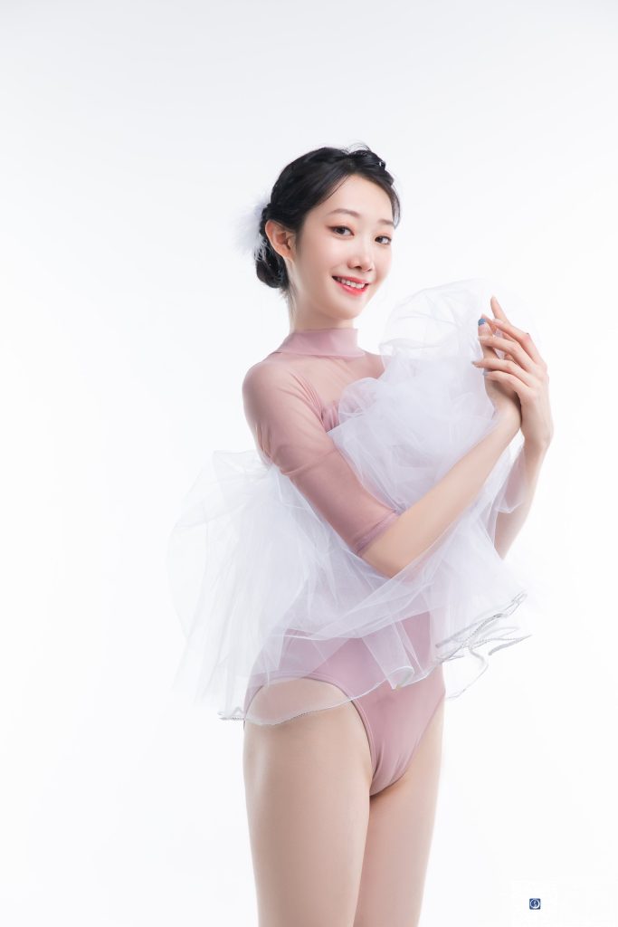 [GALLI嘉麗]舞蹈生日記 008 – 魚子 [40P/117MB]插圖