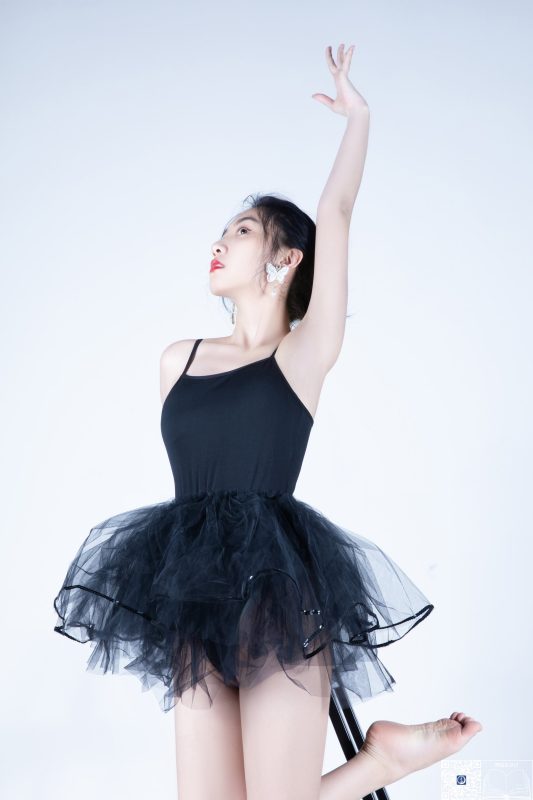 [GALLI嘉麗]舞蹈生日記 019 – 唐可 [28P/209MB]-無(wú)料攝影圈