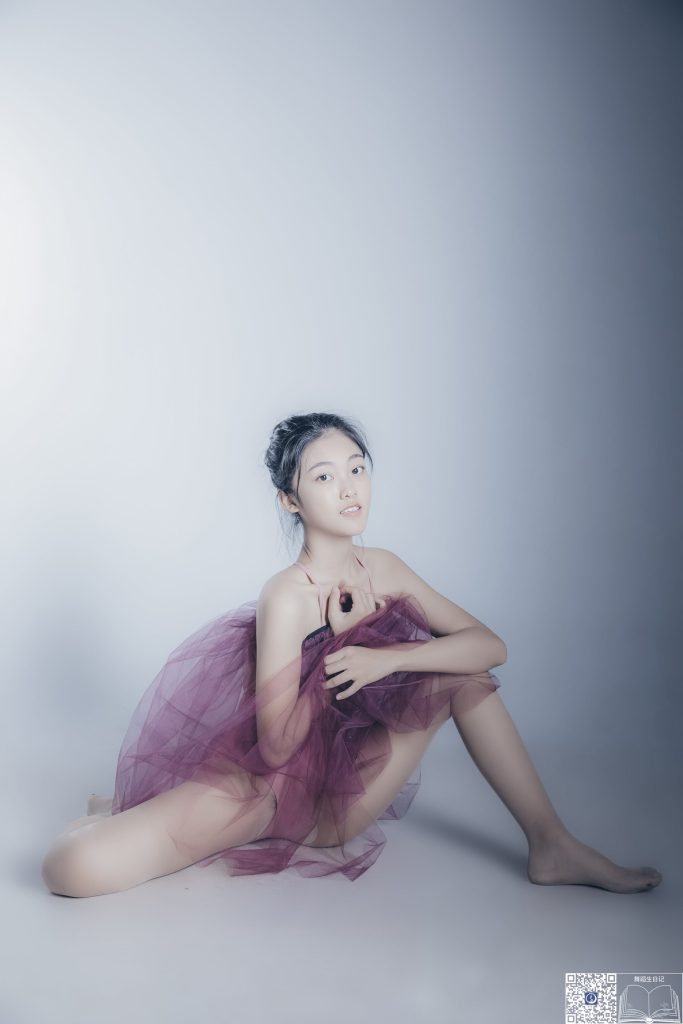 [GALLI嘉麗]舞蹈生日記 024 – 星利 [41P/190MB]插圖1