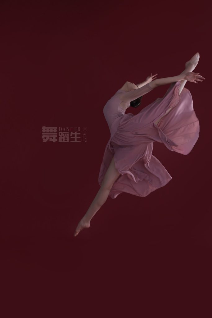 [GALLI嘉麗]舞蹈生日記 086 – 舞態(tài)生風(fēng) 唐紫怡 [39P/271MB]插圖3