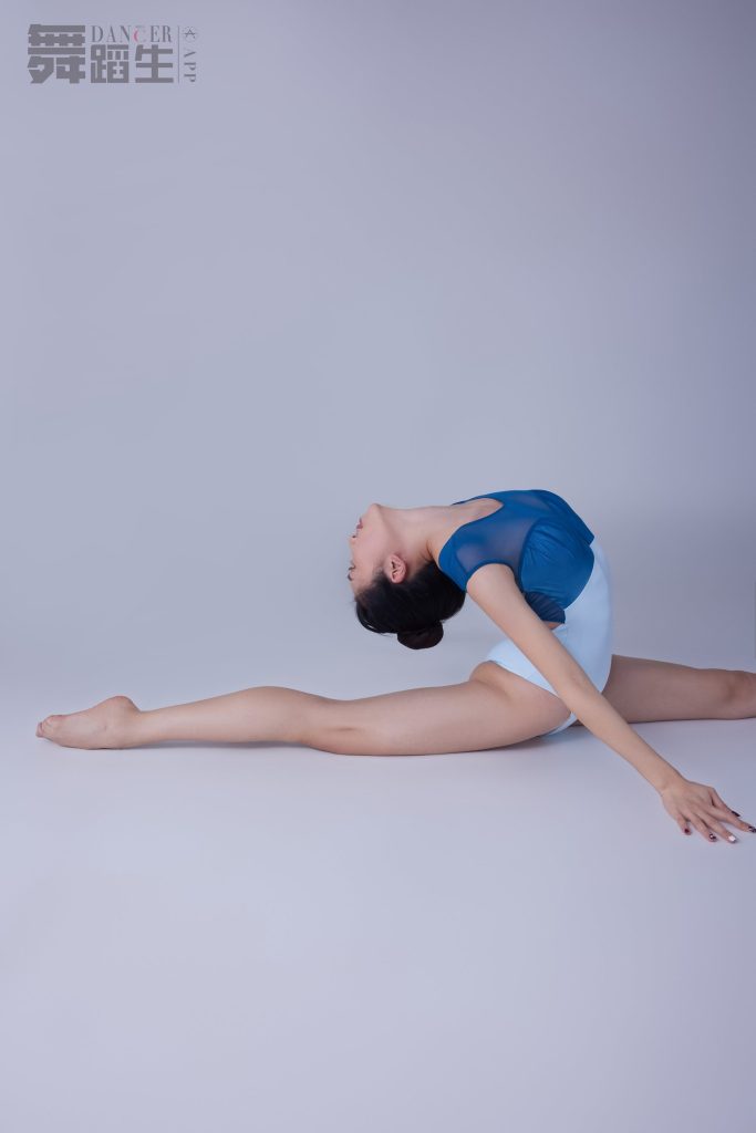 [GALLI嘉麗]舞蹈生日記 091 – 動作瞬間 趙惠妮 [51P/392MB]插圖1