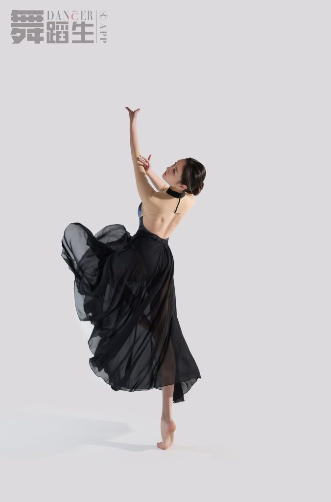 [GALLI嘉麗]舞蹈生日記 092 – 創(chuàng)造即興 雷鈺航 [42P/192MB]插圖1