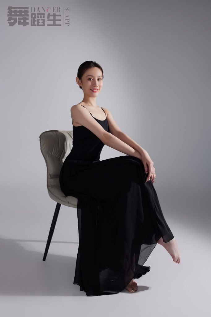 [GALLI嘉麗]舞蹈生日記 092 – 創(chuàng)造即興 雷鈺航 [42P/192MB]插圖3