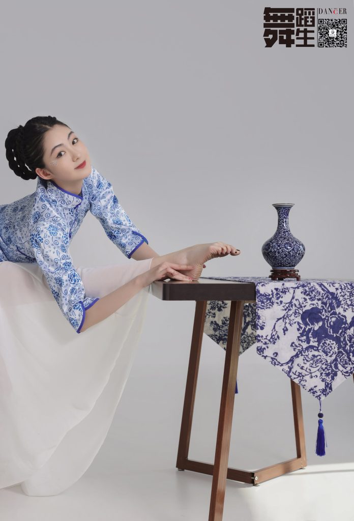 [GALLI嘉麗]舞蹈生日記 104 – 青花瓷 韓玉彤 [43P/397MB]插圖2